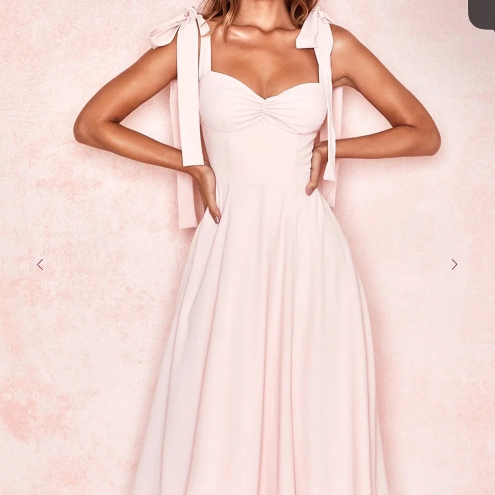 BNWT House of CB ALICIA Blush Pink Midi Sundres - Picture 2 of 4